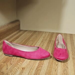 Hot Pink Flats 9.5W NWOT